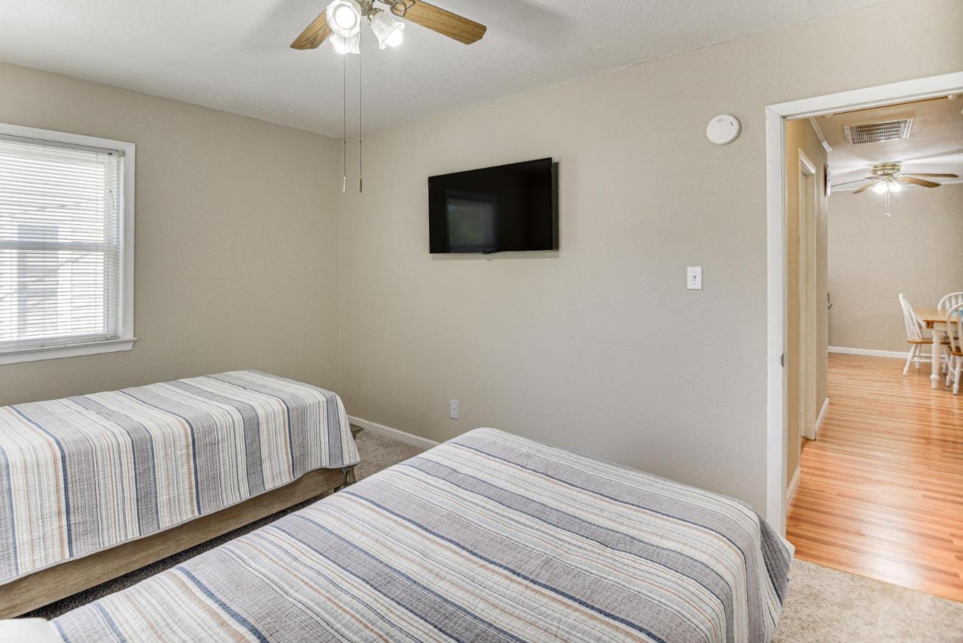 High Point Awaits You! Apartment Virginia Beach