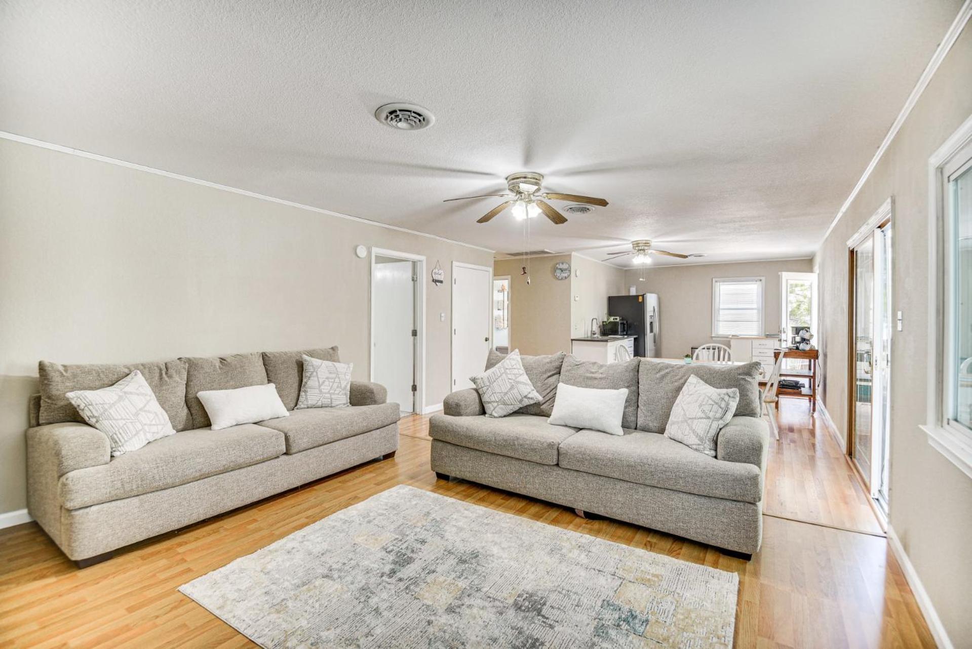 High Point Awaits You! Apartment Virginia Beach